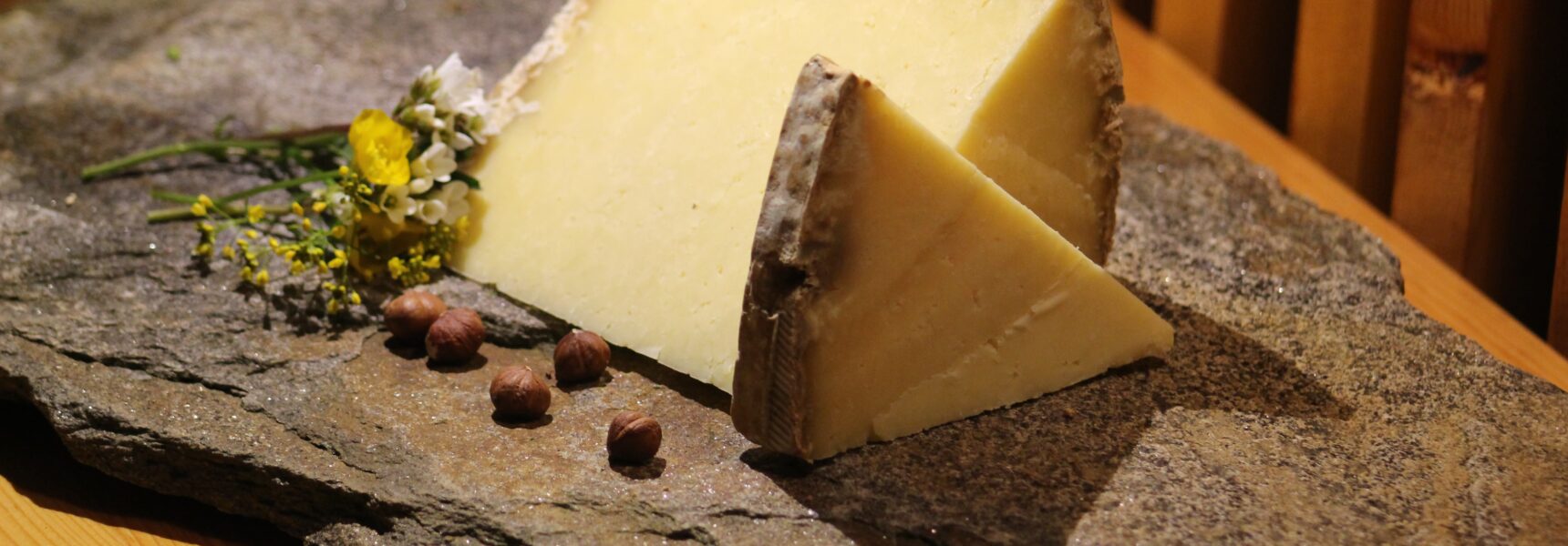 Fromage AOP cantal