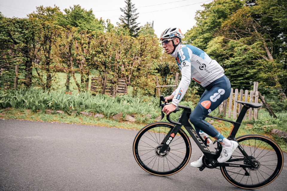 Romain Bardet dans le Cantal : RBX Romain Bardet Expérience
